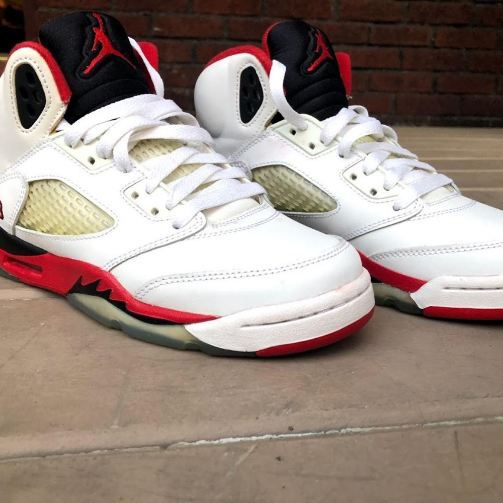 AIR JORDAN 5 RETRO Preowned